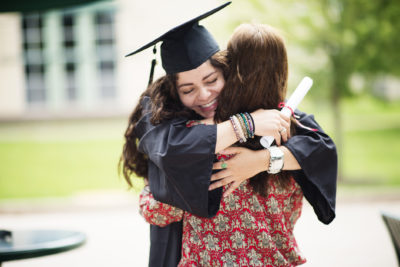 Bacharelado para licenciados: por que fazer uma nova graduação?