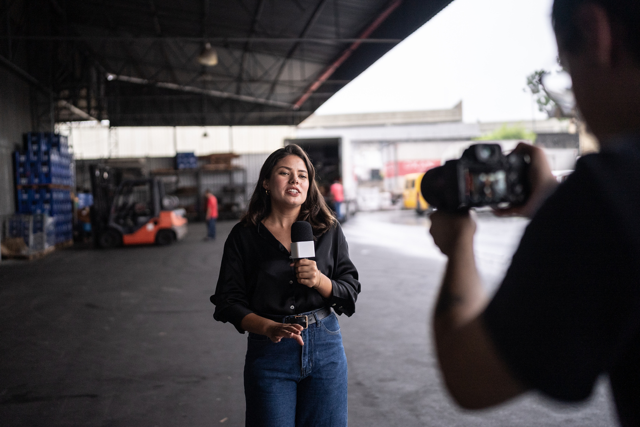 Conheça o curso de Jornalismo da PUC Minas: grade e áreas de atuação